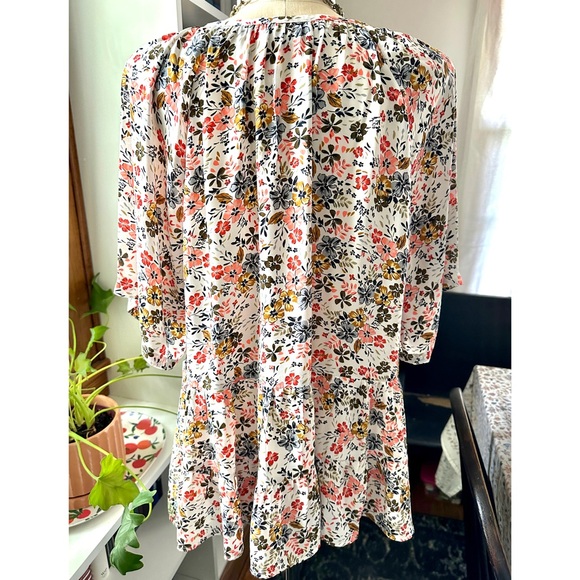 Loft Floral Tiered Top - Picture 10 of 12